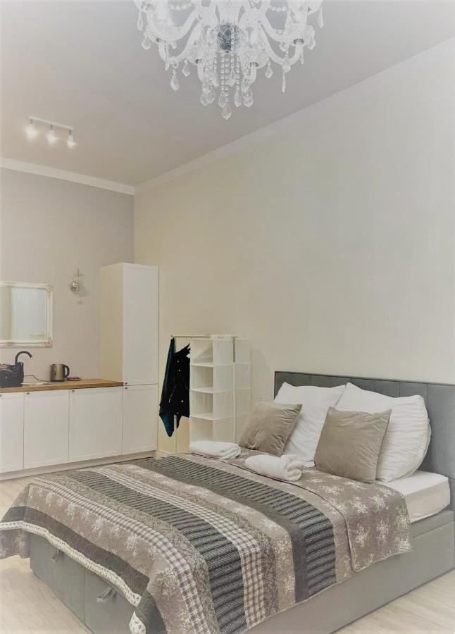 Ferienwohnung Apartament Grey Pearl Downtown Warschau Exterior foto